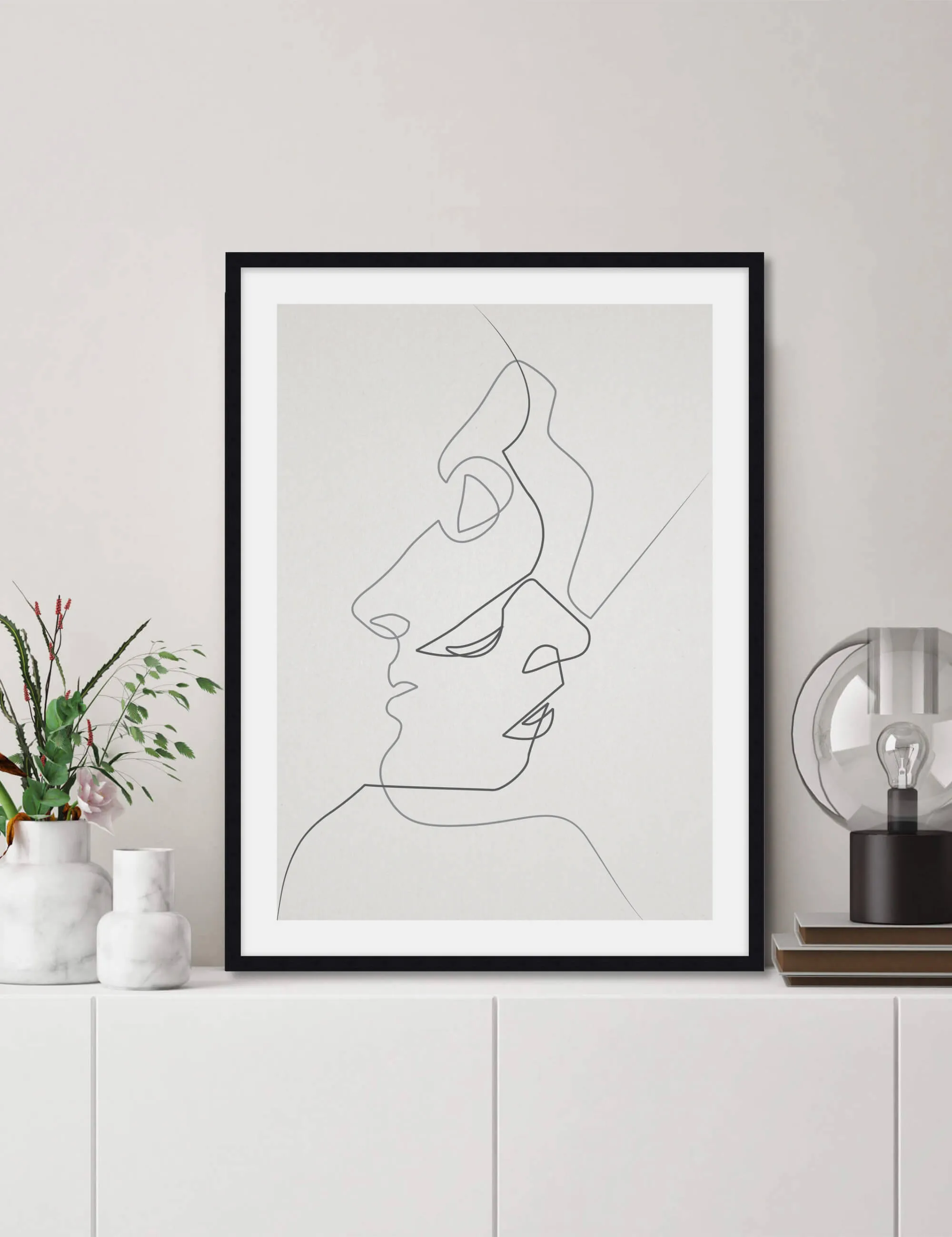 Close Noir (Grey)
