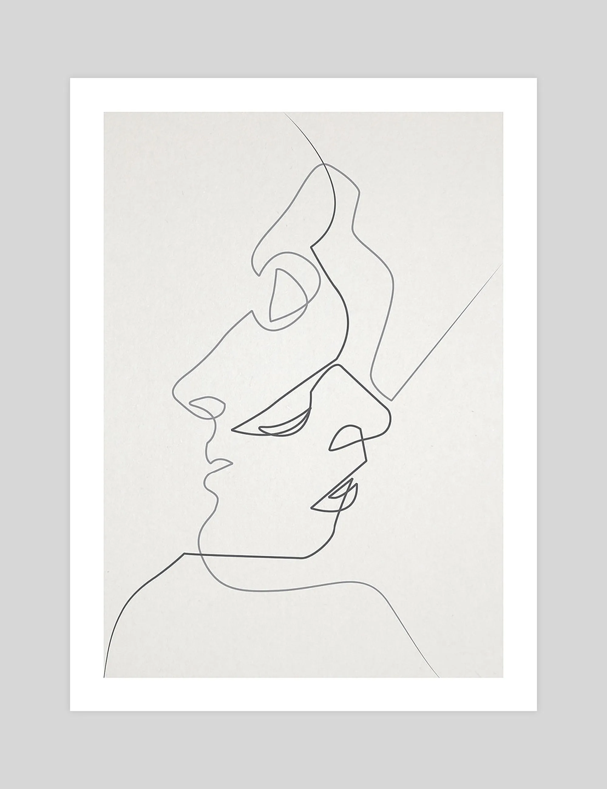 Close Noir (Grey)