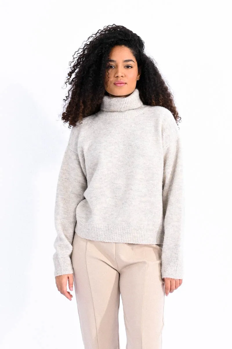 Lili Sidonio Casual Off White Knitted Sweater